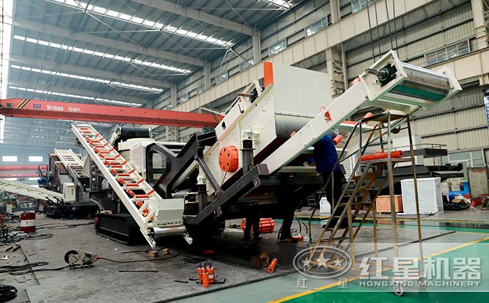 履帶移動(dòng)石子破碎機(jī)定制廠家