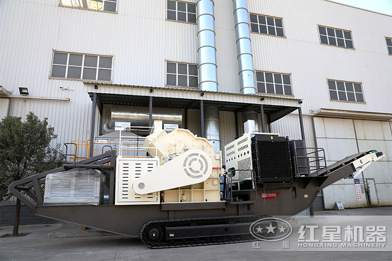 時產(chǎn)400噸大型移動破碎機，全面移動，履帶自行驅(qū)動