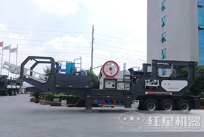 移動作業(yè)石子破碎設備搭載鄂式破碎機